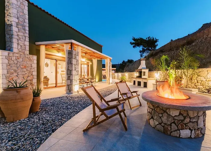 Stavlos Luxury Stone House Вилла