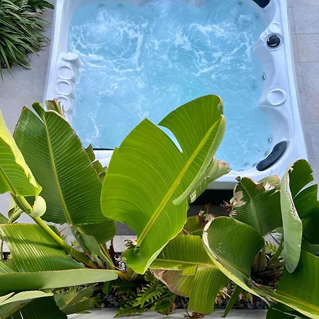 Stavlos Luxury Stone House Vilă *